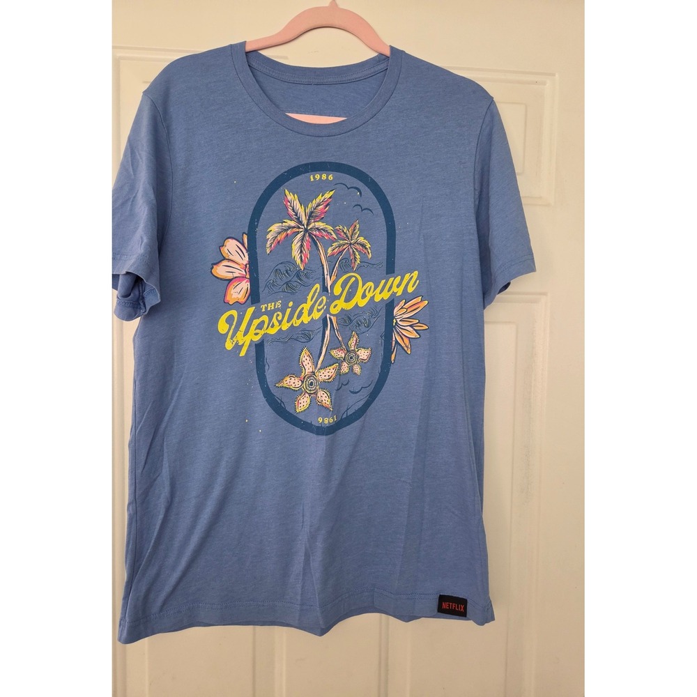 Stranger Things The Upside Down Graphic Tee Blue Netflix Short Sleeve Shirt M - Picture 2 of 4